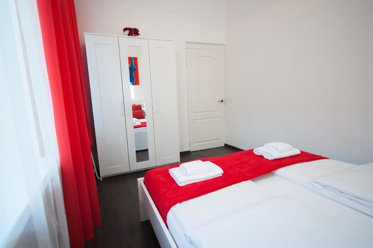 Апартаменты Romantic New 2 Bedroom Vilnius Best Location Вильнюс-14