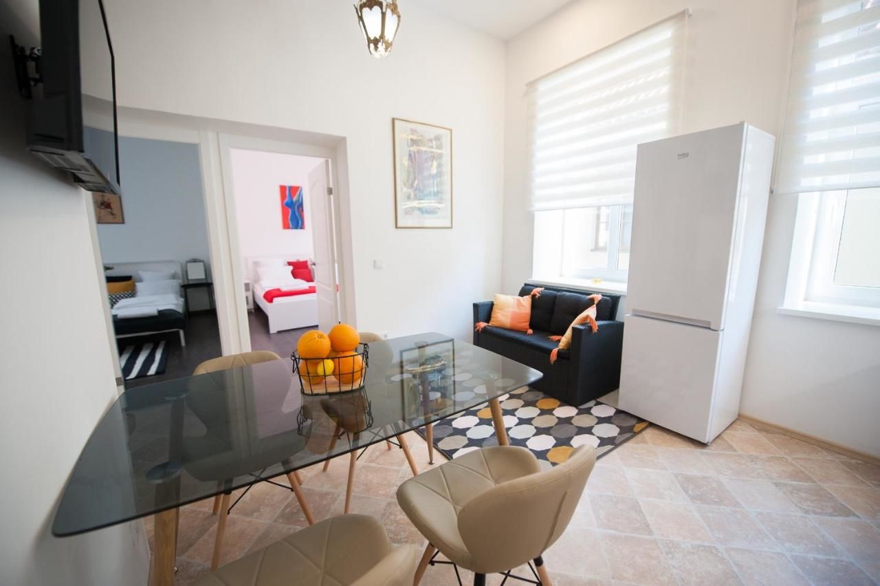 Апартаменты Romantic New 2 Bedroom Vilnius Best Location Вильнюс-9