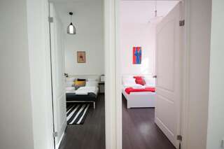 Апартаменты Romantic New 2 Bedroom Vilnius Best Location Вильнюс Апартаменты с 2 спальнями-33