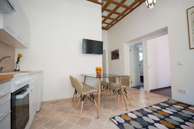 Апартаменты Romantic New 2 Bedroom Vilnius Best Location Вильнюс-27