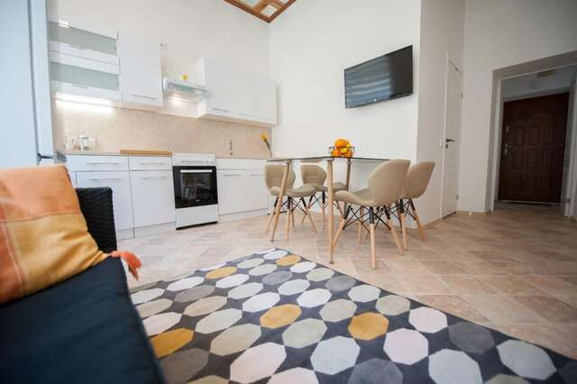 Апартаменты Romantic New 2 Bedroom Vilnius Best Location Вильнюс-9